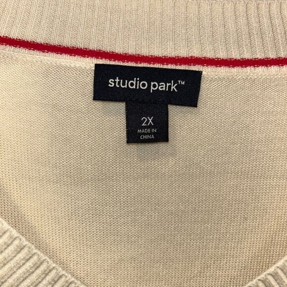 Studio Park NEW cream red heart elbow intarsia knit patches v neck sweater 2X - Picture 2 of 4